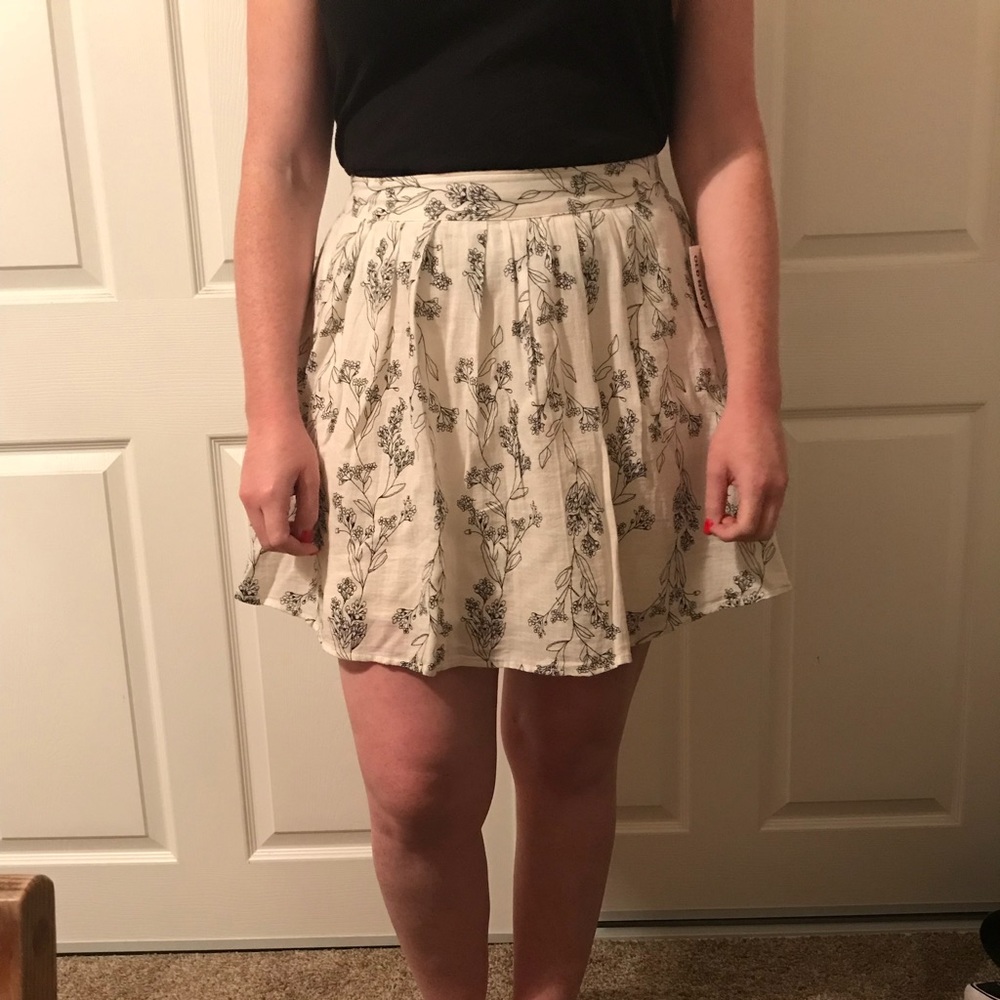 Old Navy High Waisted Skirt